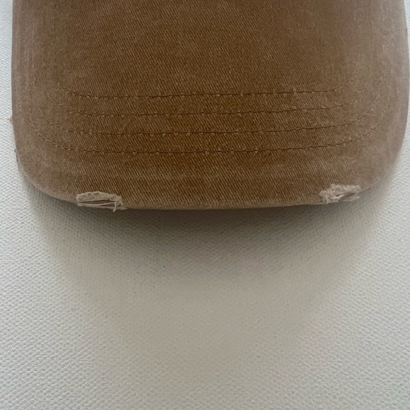 NWT Von Dutch Distressed Dad Hat Khaki 100% Cotton Embroidered Strap back (C5) - Picture 2 of 6